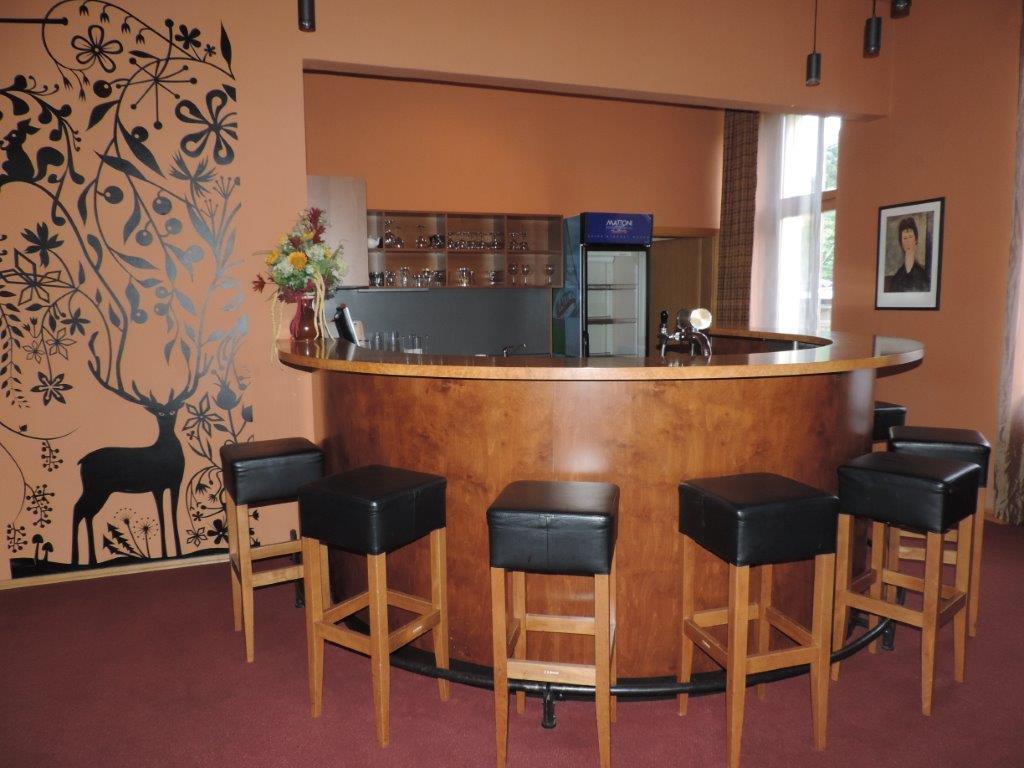 Hotel Hron Náchod Zewnętrze zdjęcie