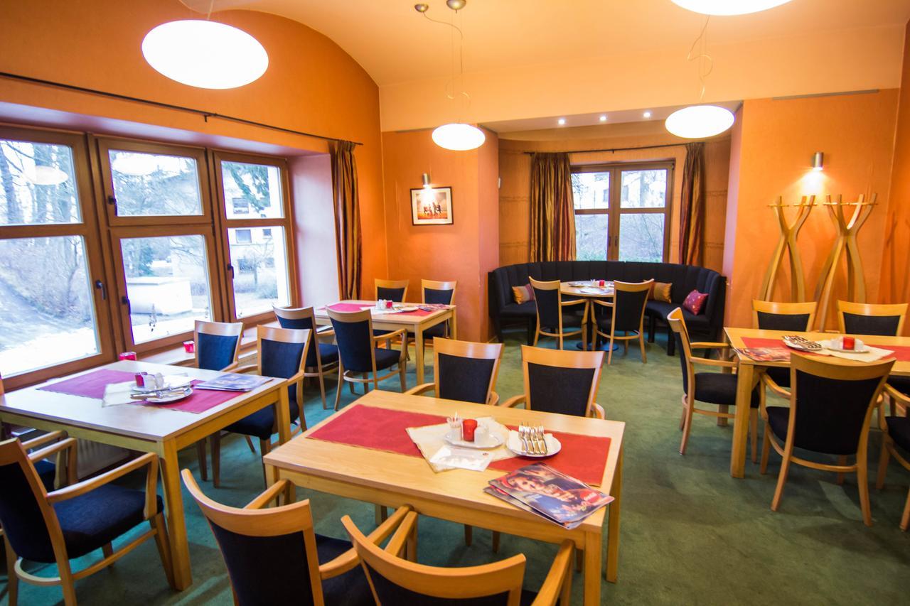 Hotel Hron Náchod Zewnętrze zdjęcie