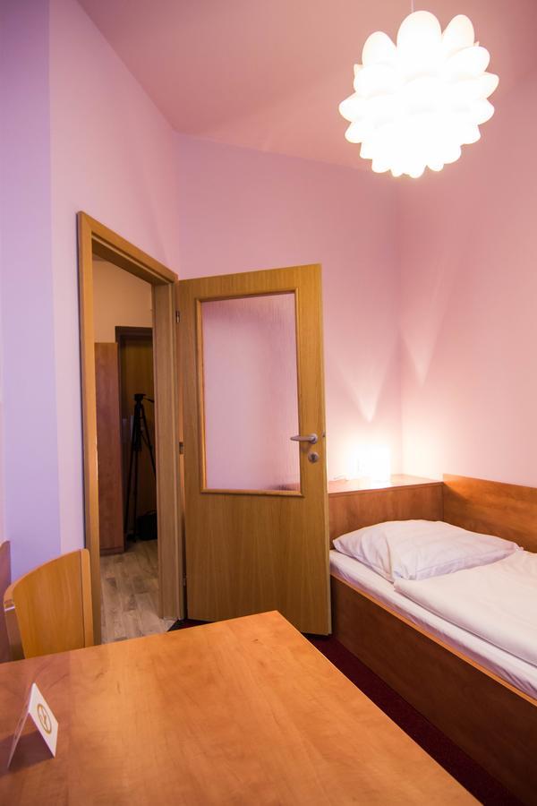 Hotel Hron Náchod Zewnętrze zdjęcie