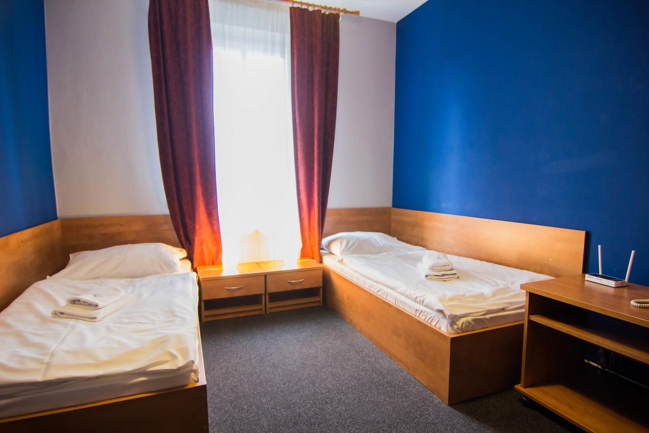 Hotel Hron Náchod Zewnętrze zdjęcie