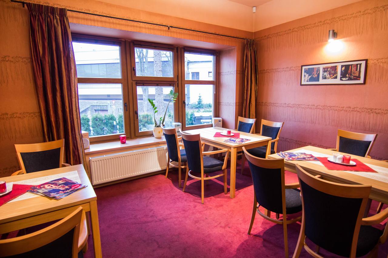 Hotel Hron Náchod Zewnętrze zdjęcie